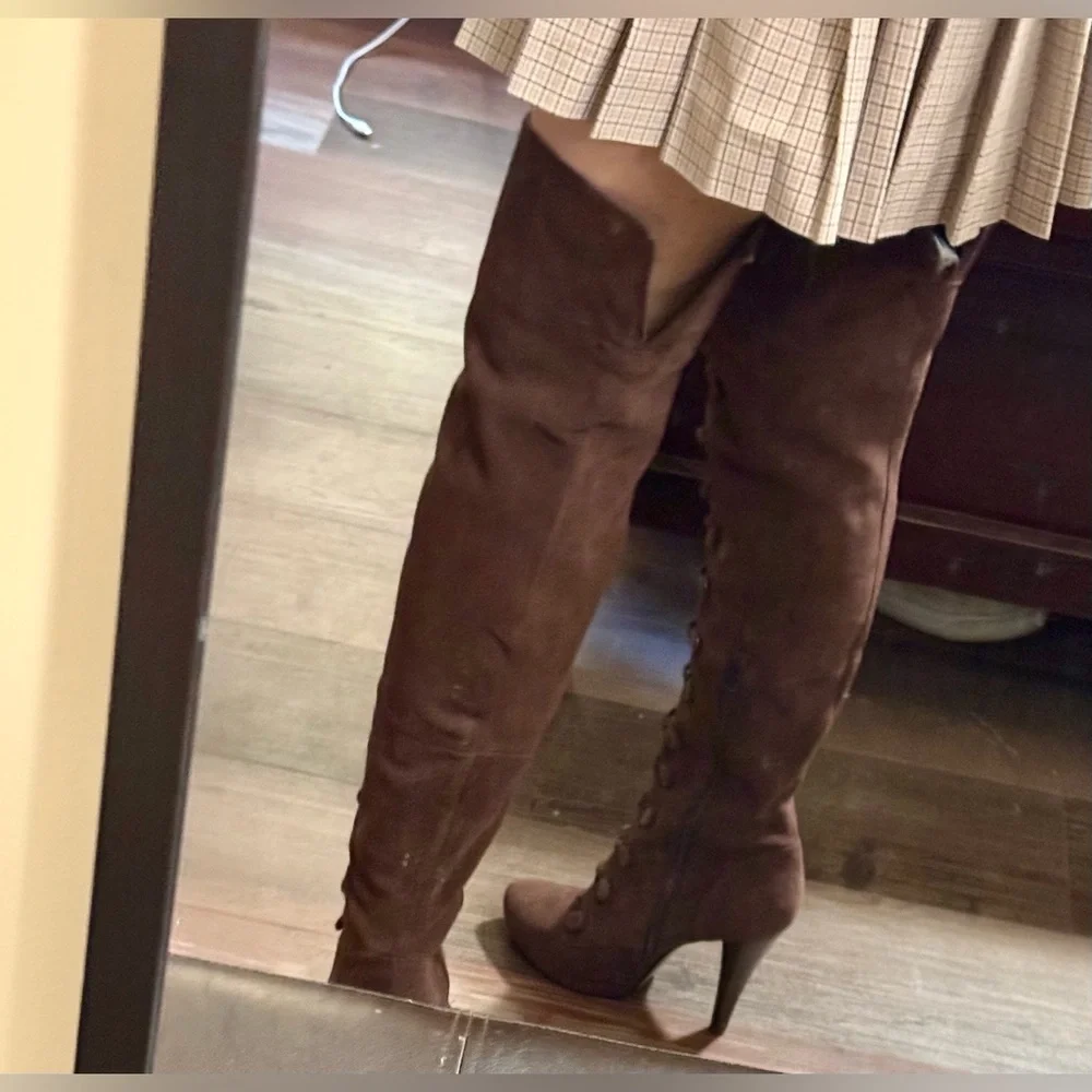 NYLA EUC Brown Suede OTK Stiletto Boots Size 8 Y2K Button Detail